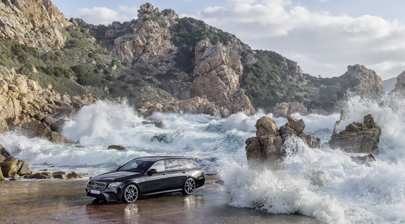 Illustration for article titled The Mercedes E43 AMG Estate Is Your Latest 400 HP Forbidden Fruit Wagon
